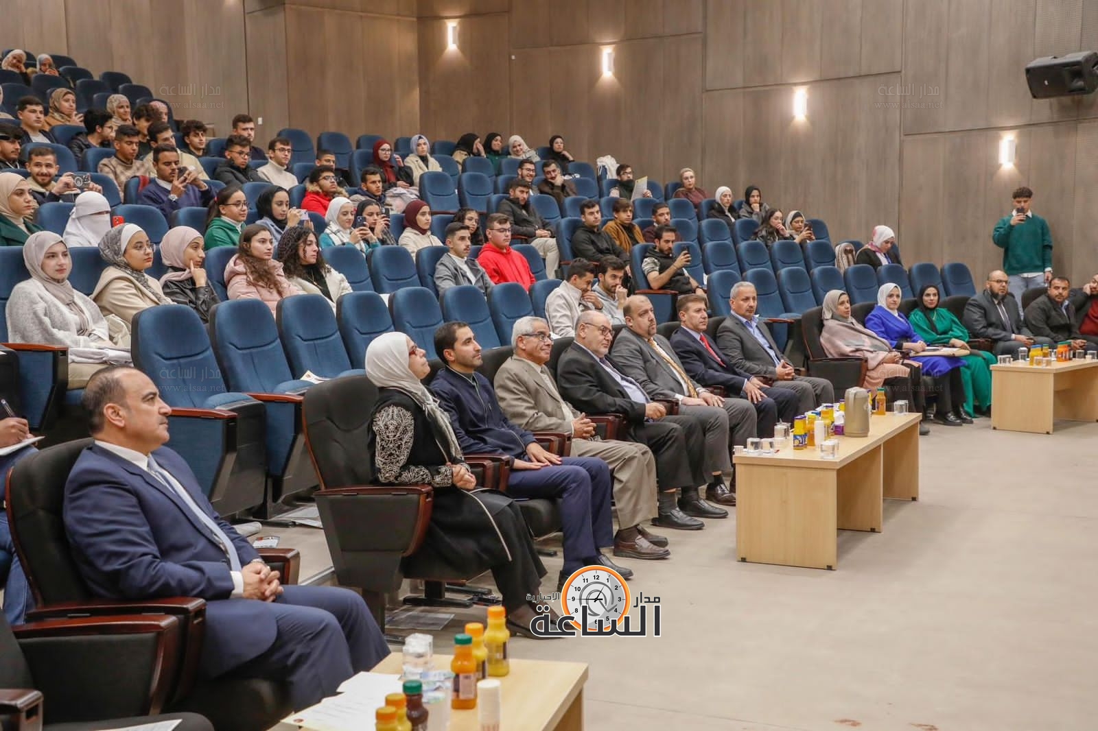 Madar Al-Saa Images 0.5338630458492106