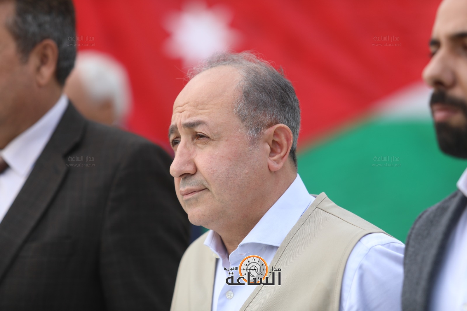 Madar Al-Saa Images 0.8000944541660338