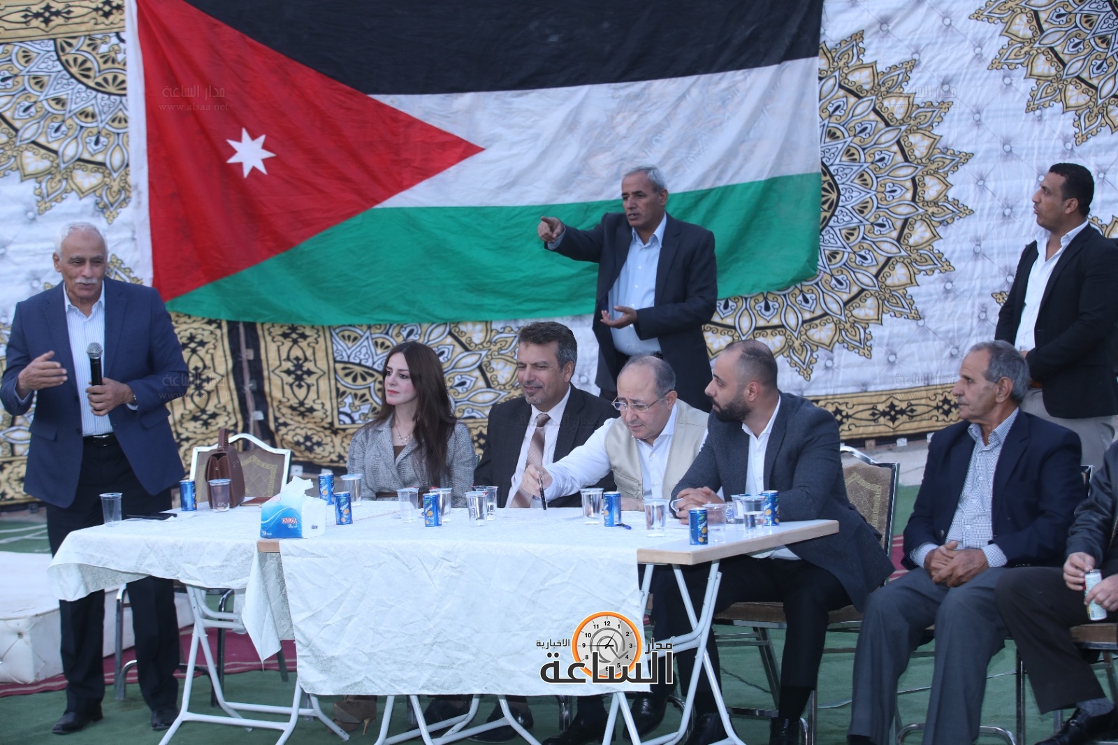 Madar Al-Saa Images 0.3826869019601222