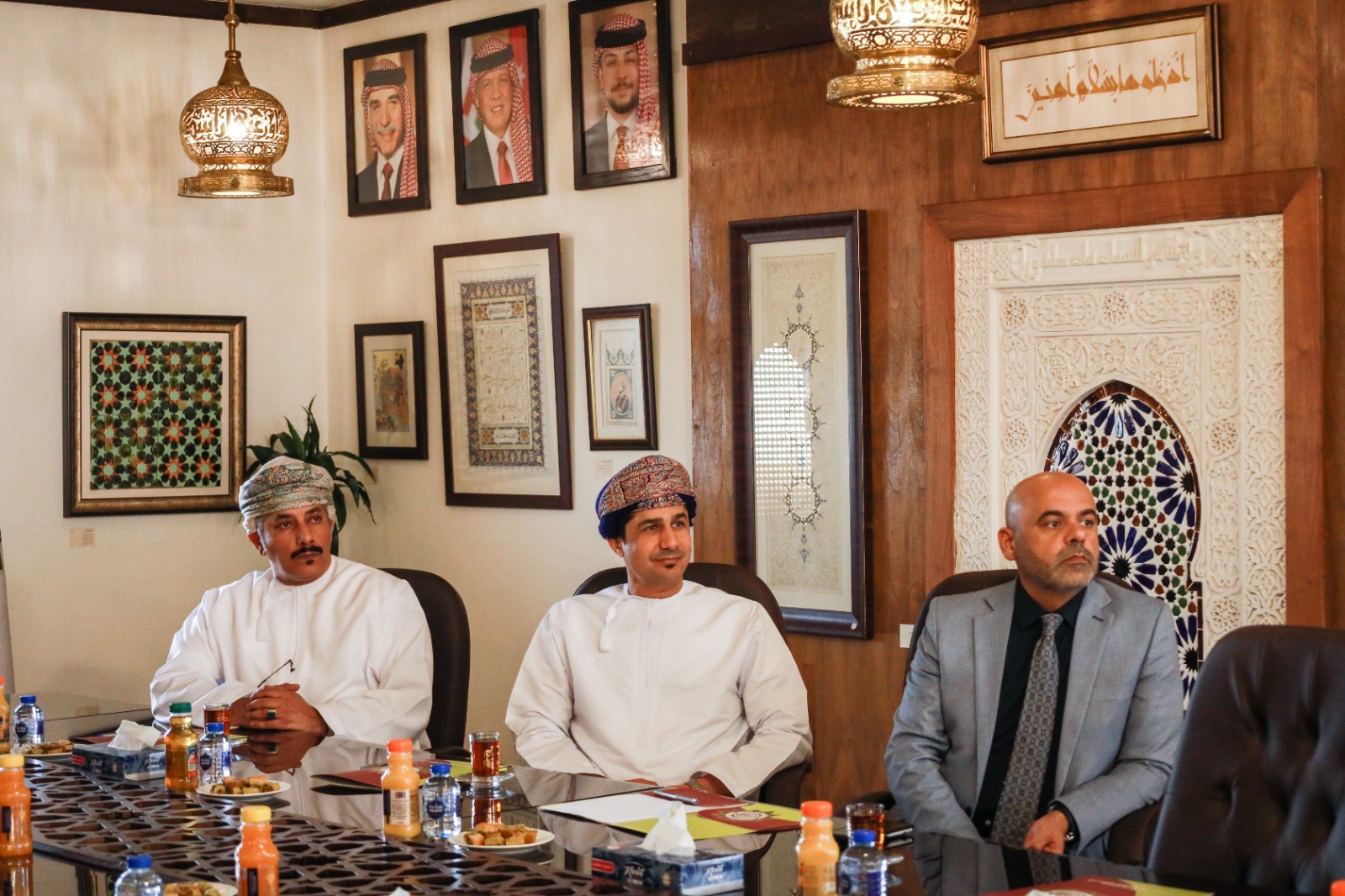 Madar Al-Saa Images 0.9910708246697233