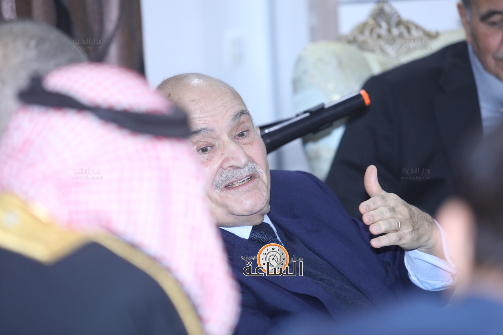 Madar Al-Saa Images 0.559049516201851