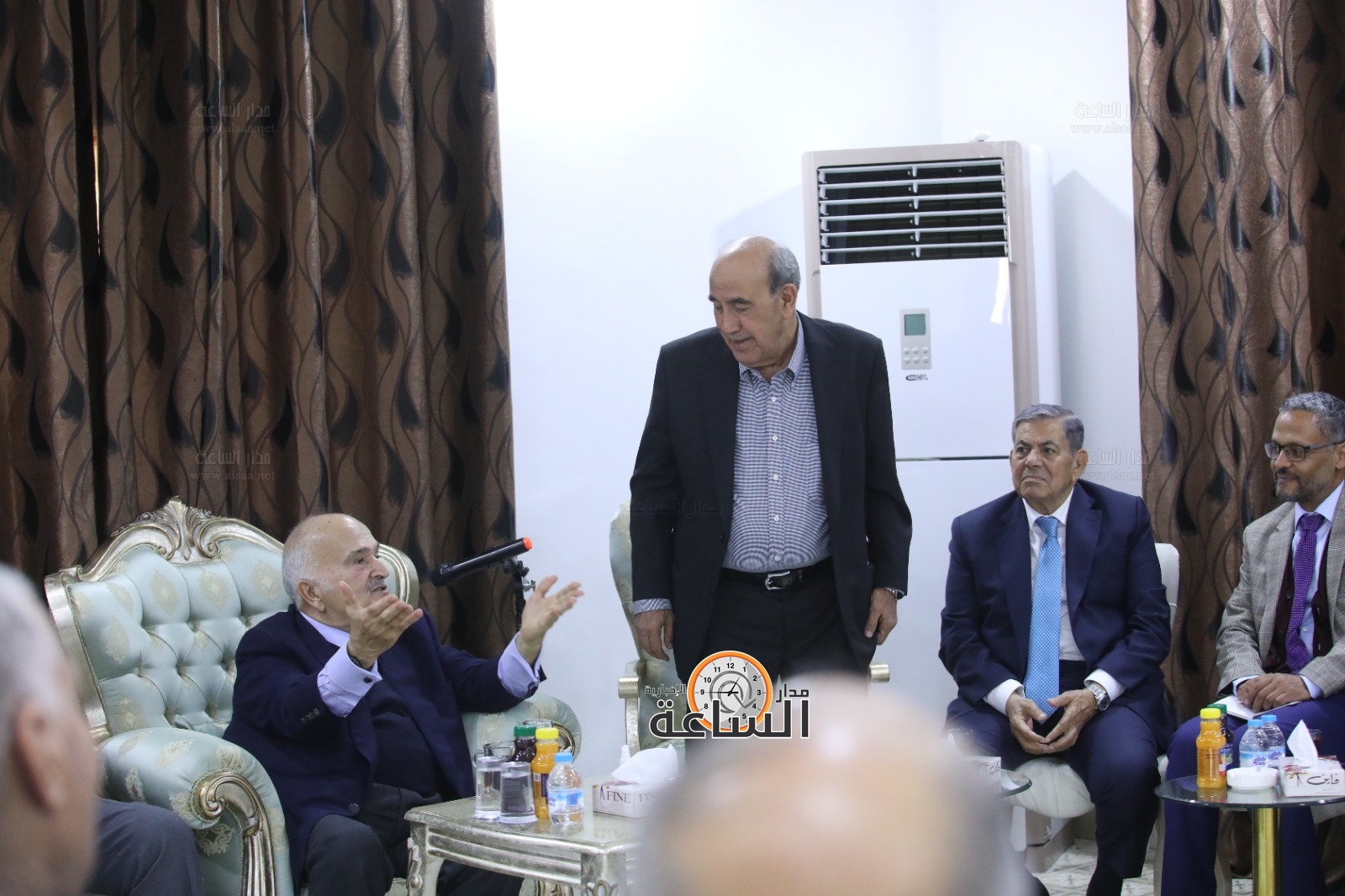 Madar Al-Saa Images 0.30579395880015836