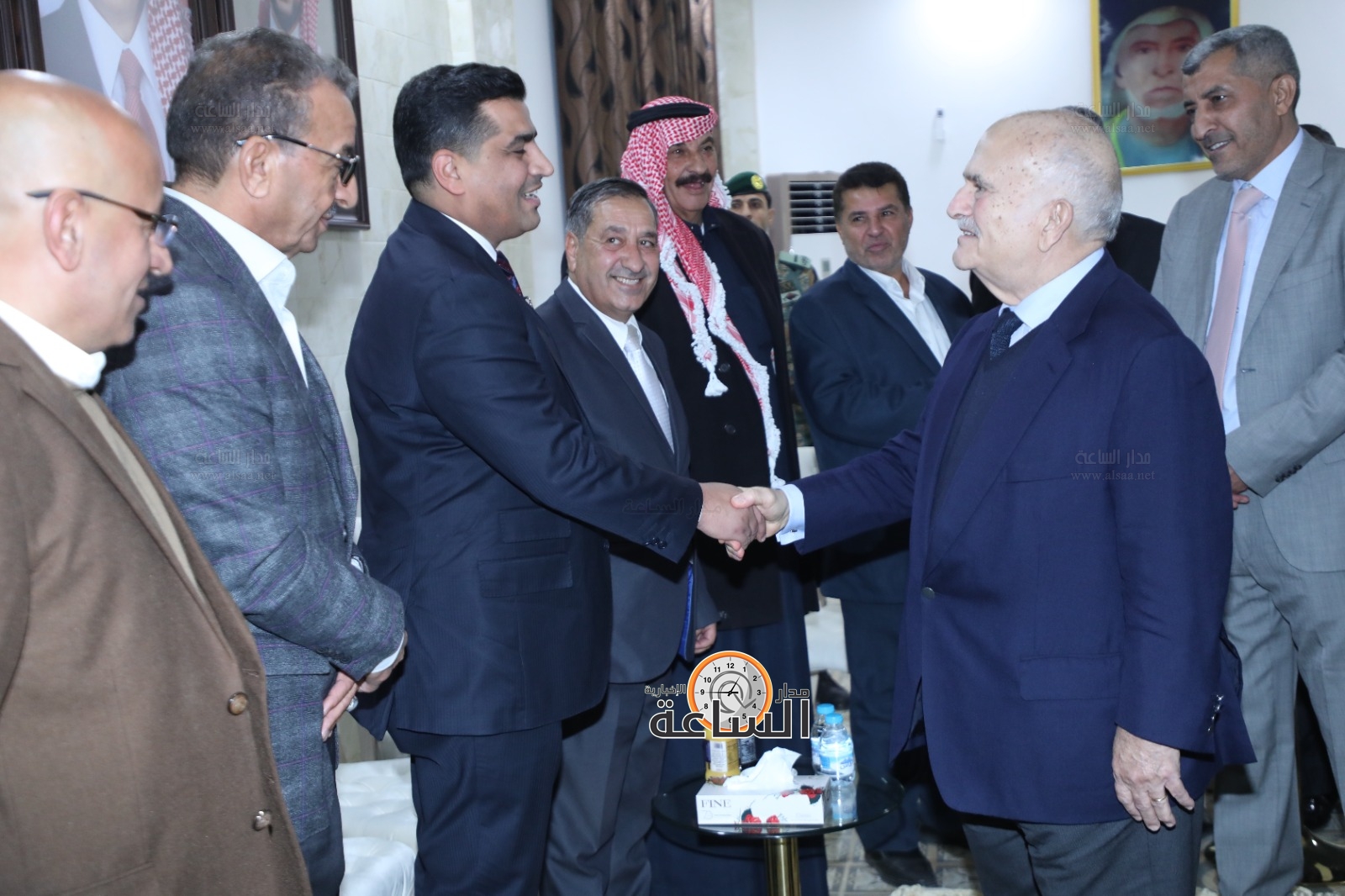 Madar Al-Saa Images 0.9857913382799426