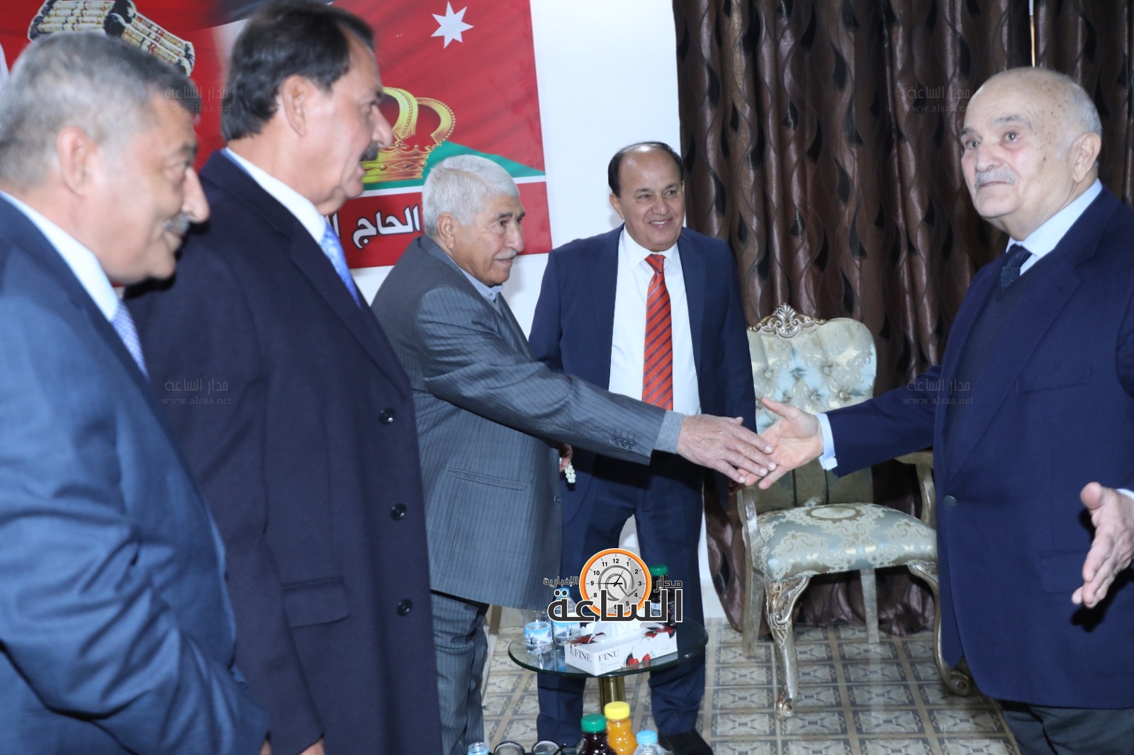 Madar Al-Saa Images 0.8502428746968478