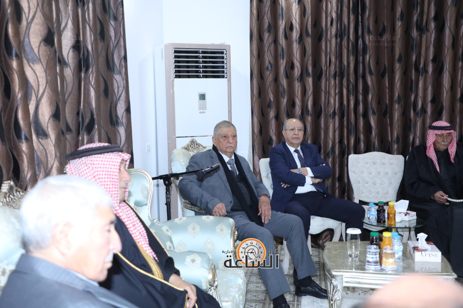 Madar Al-Saa Images 0.7490481380861074