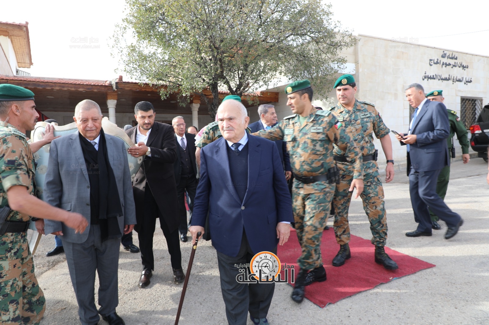 Madar Al-Saa Images 0.7129824504606472