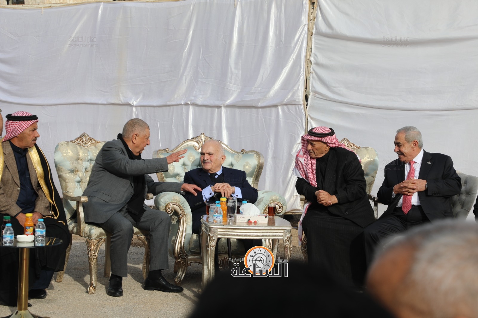 Madar Al-Saa Images 0.37067655531405297