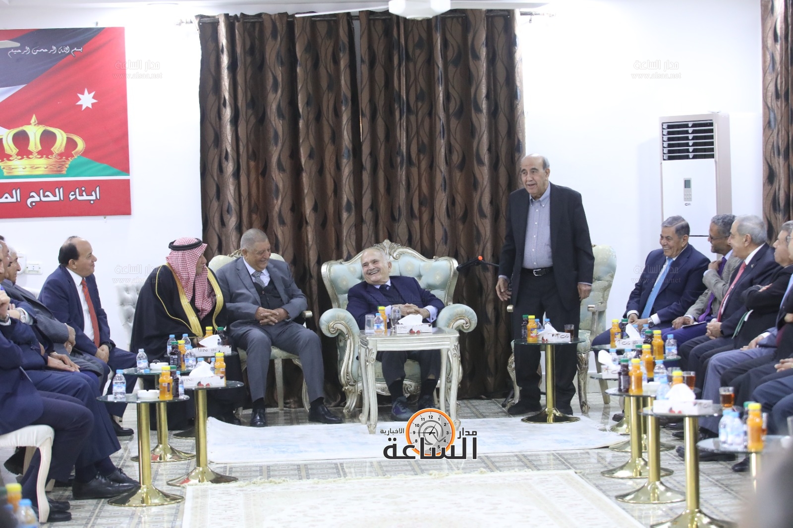 Madar Al-Saa Images 0.17785694896965