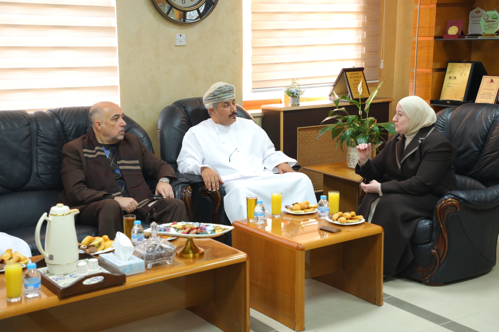 Madar Al-Saa Images 0.5021598286716793