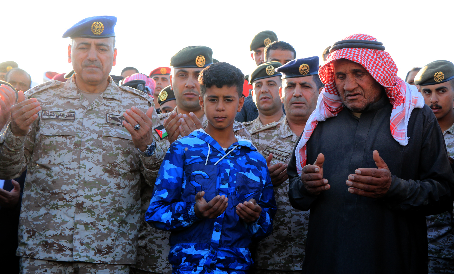 Madar Al-Saa Images 0.5305975593647003