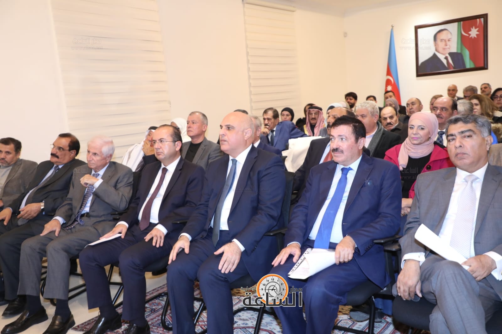 Madar Al-Saa Images 0.5444989588436466