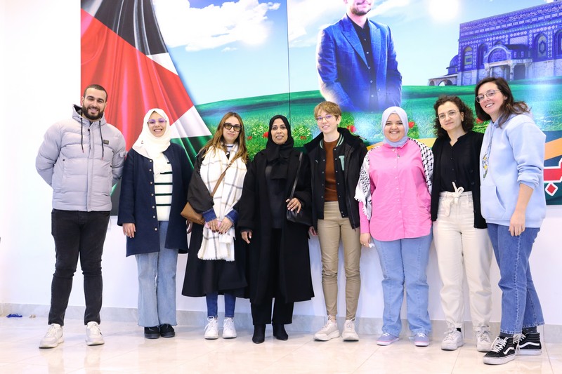 Madar Al-Saa Images 0.27167115171532874