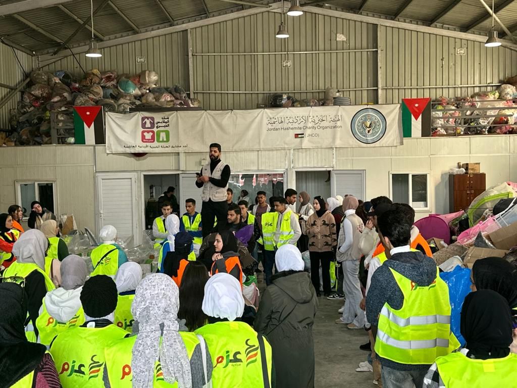 Madar Al-Saa Images 0.05992734458138416