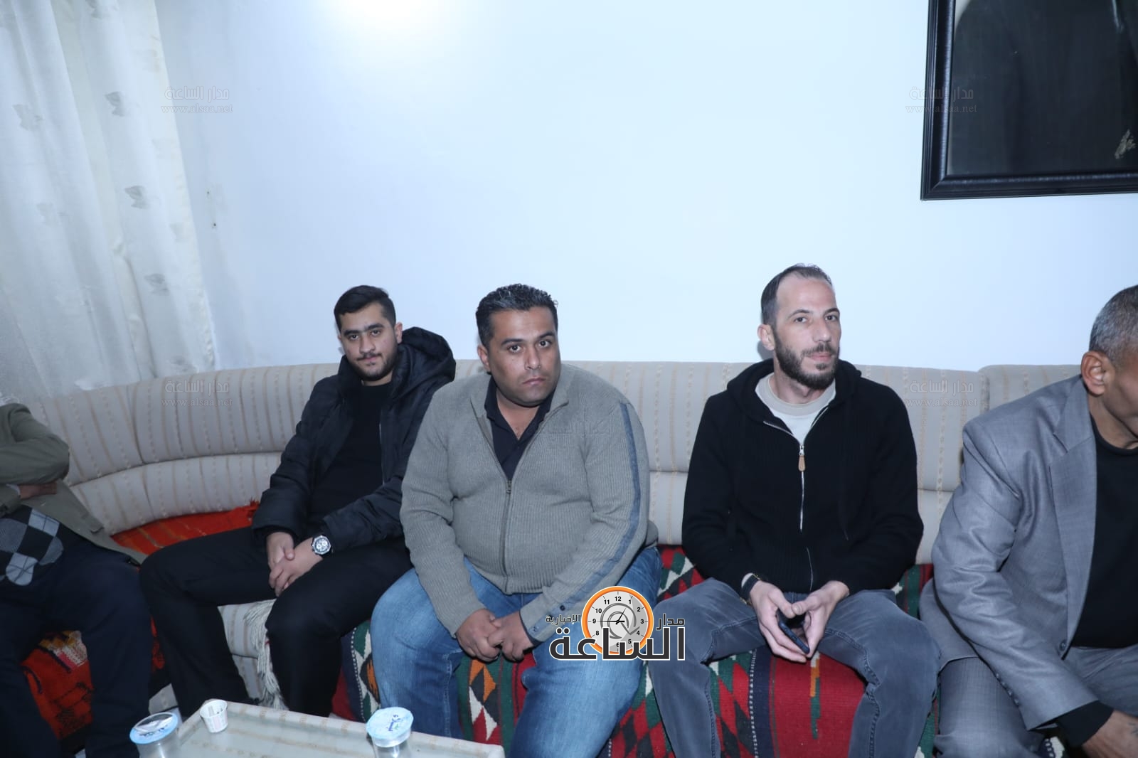 Madar Al-Saa Images 0.9866030868705915