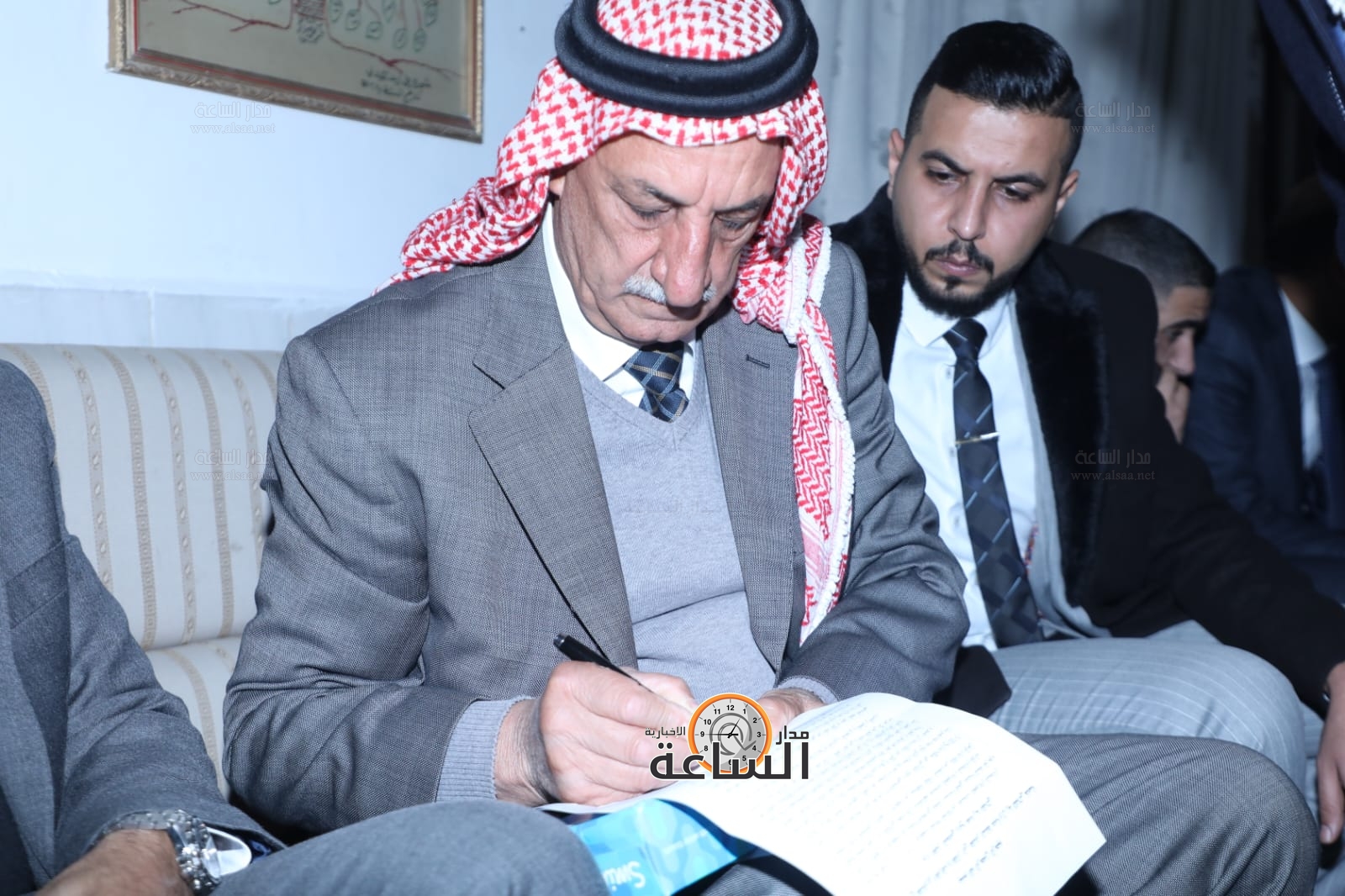 Madar Al-Saa Images 0.35521885744462933