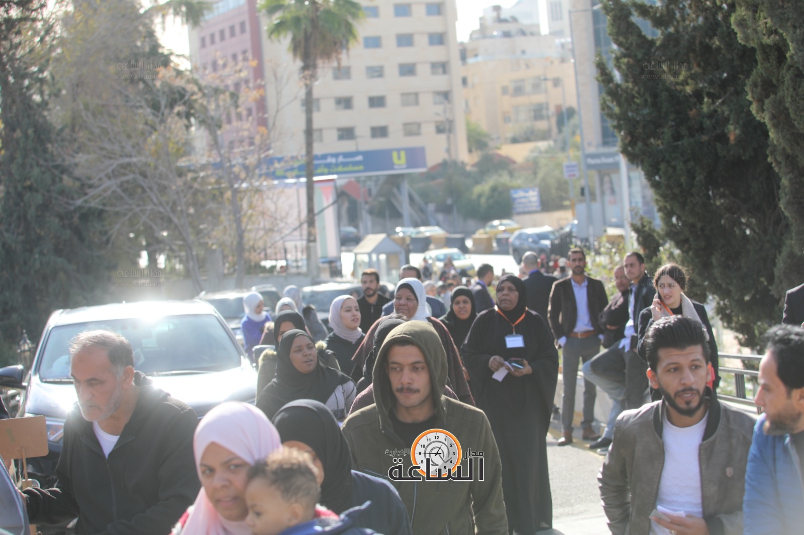 Madar Al-Saa Images 0.3865410486865124