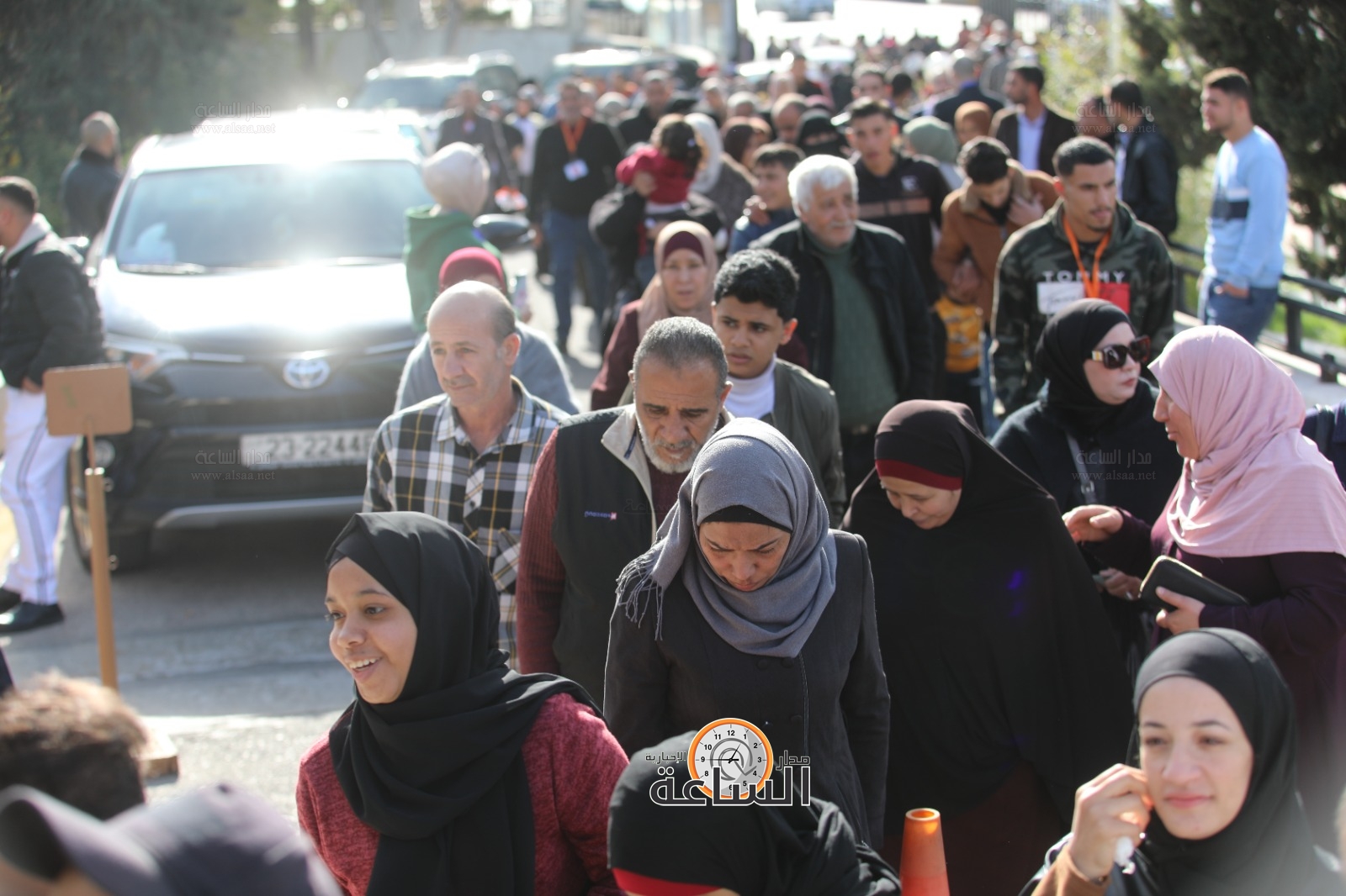 Madar Al-Saa Images 0.5825670210202711