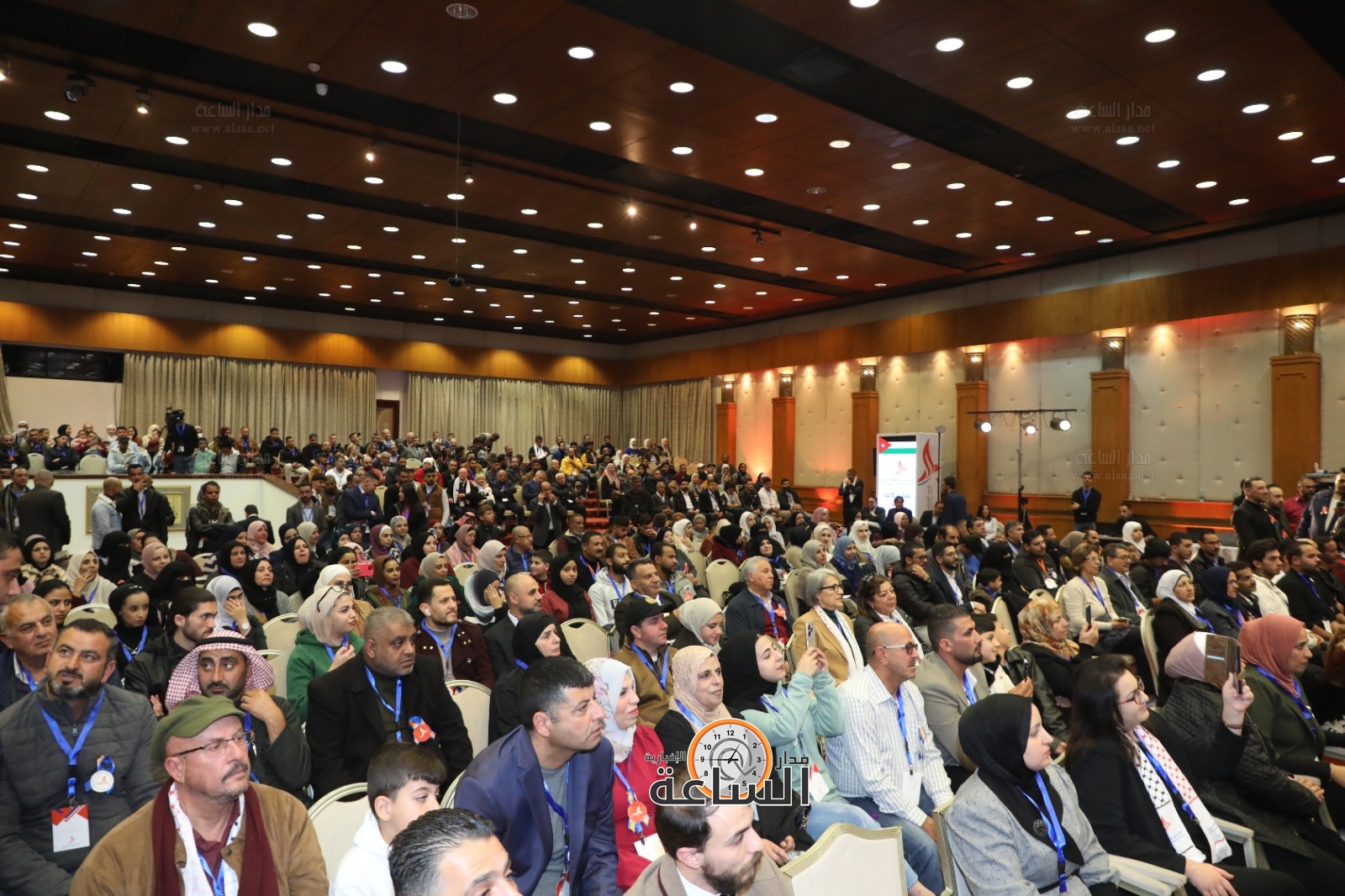 Madar Al-Saa Images 0.9895391895185683