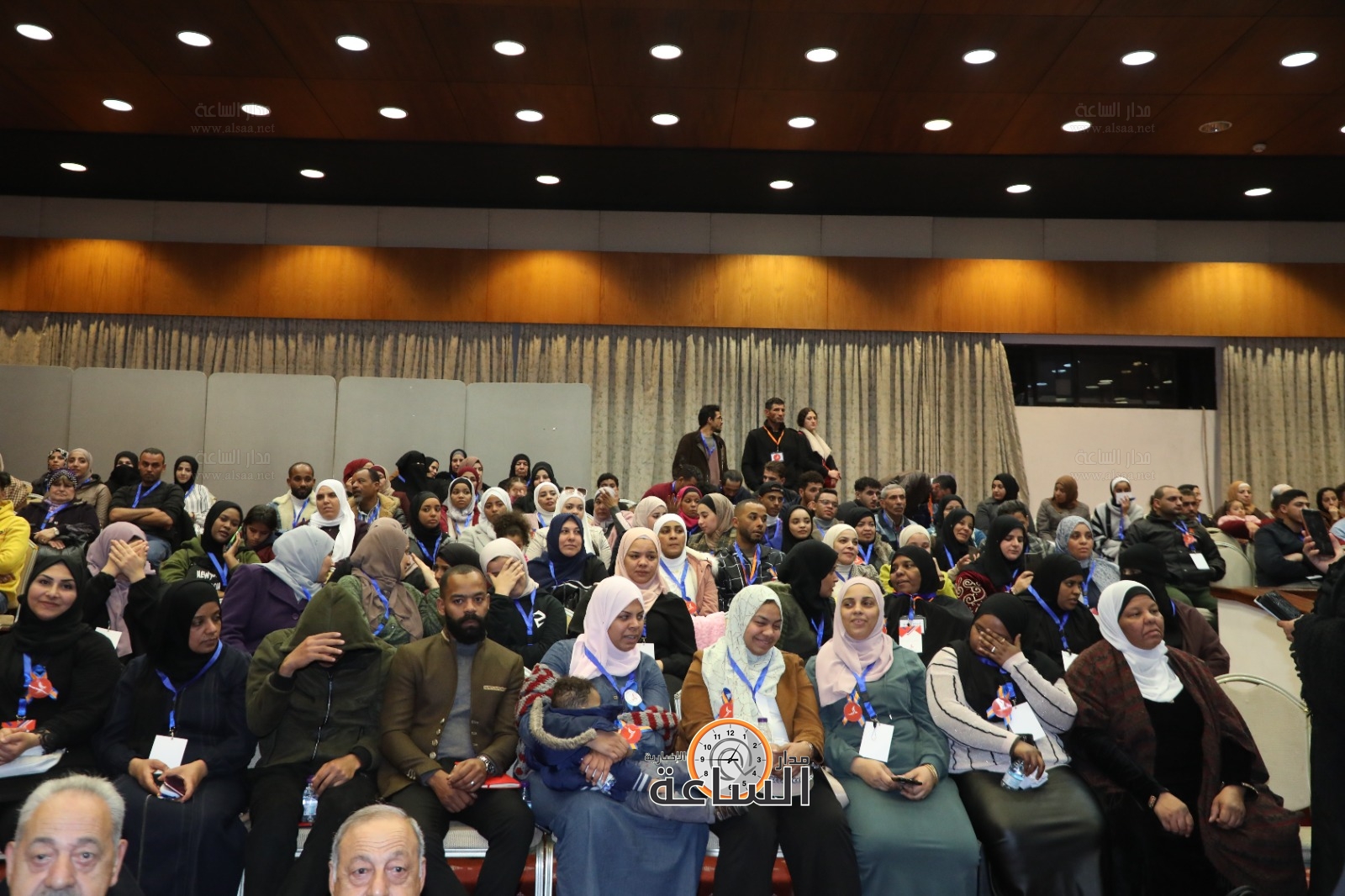 Madar Al-Saa Images 0.4553815065632667