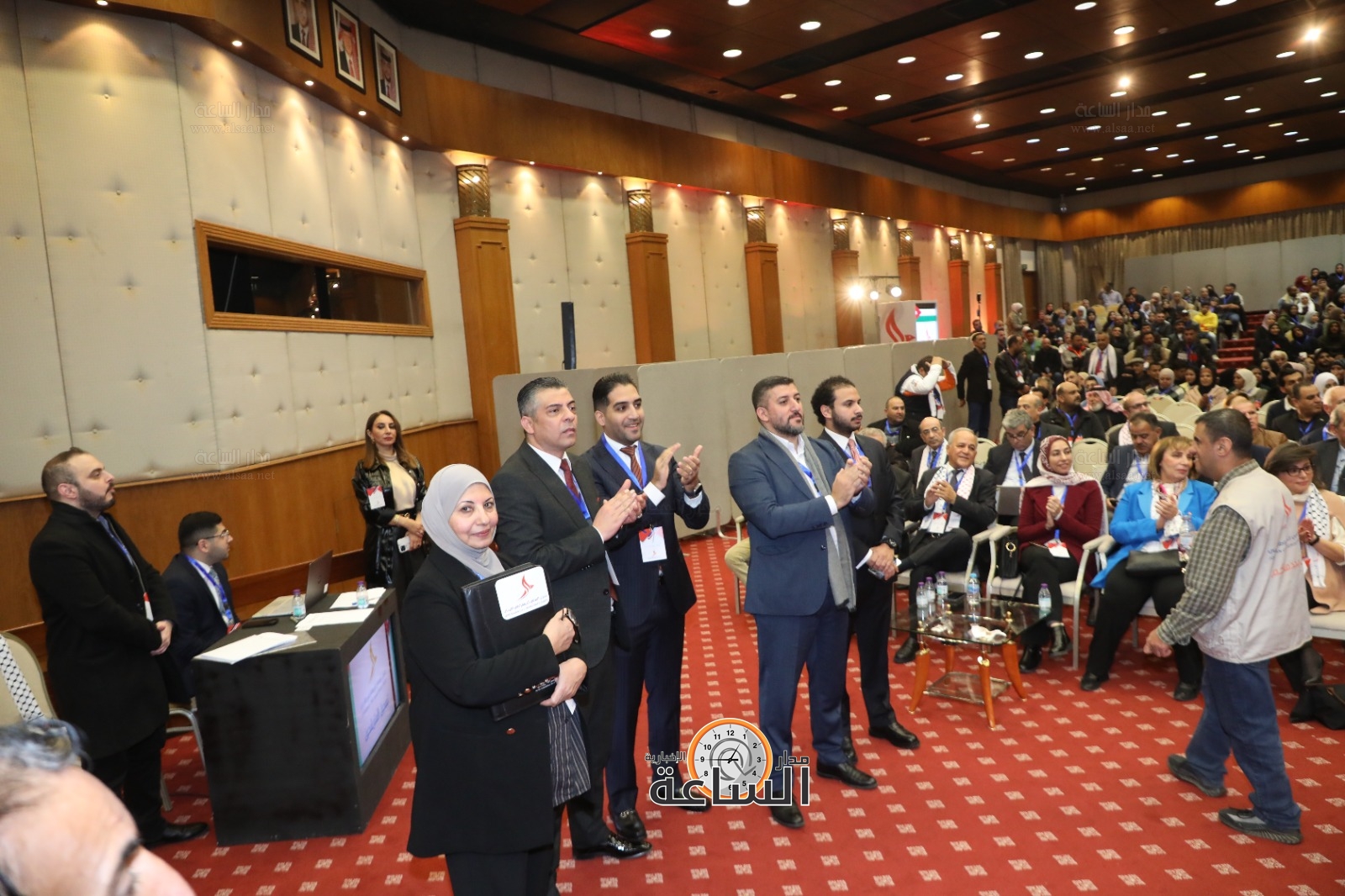 Madar Al-Saa Images 0.4545469843512431