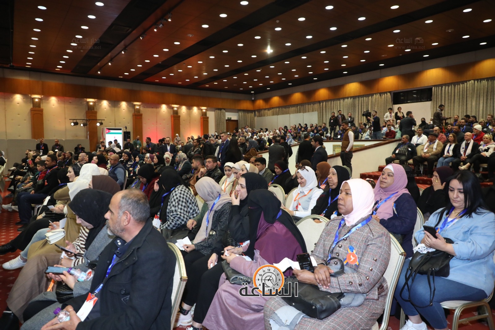 Madar Al-Saa Images 0.6507043530773822