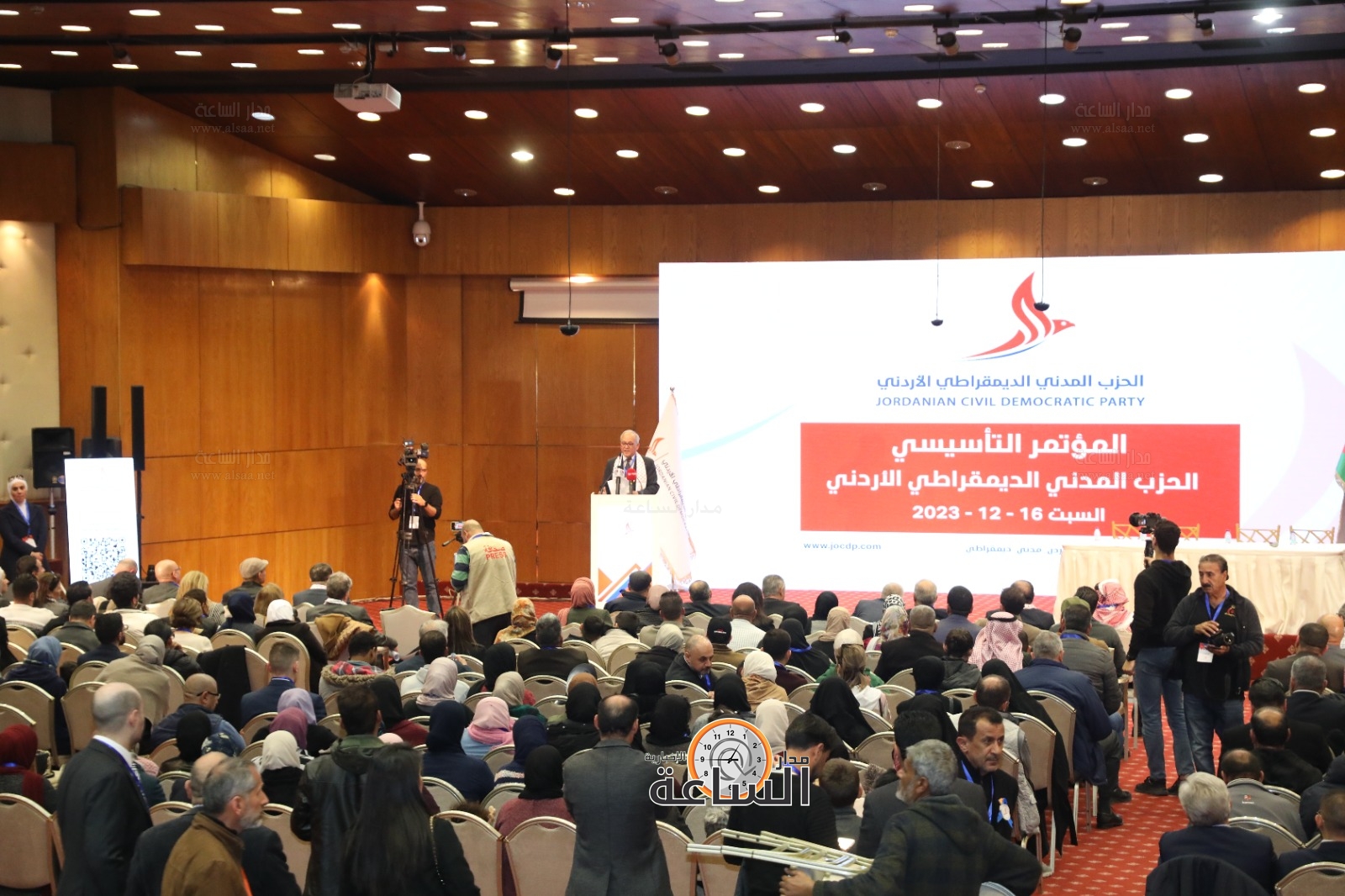 Madar Al-Saa Images 0.9835792184954795