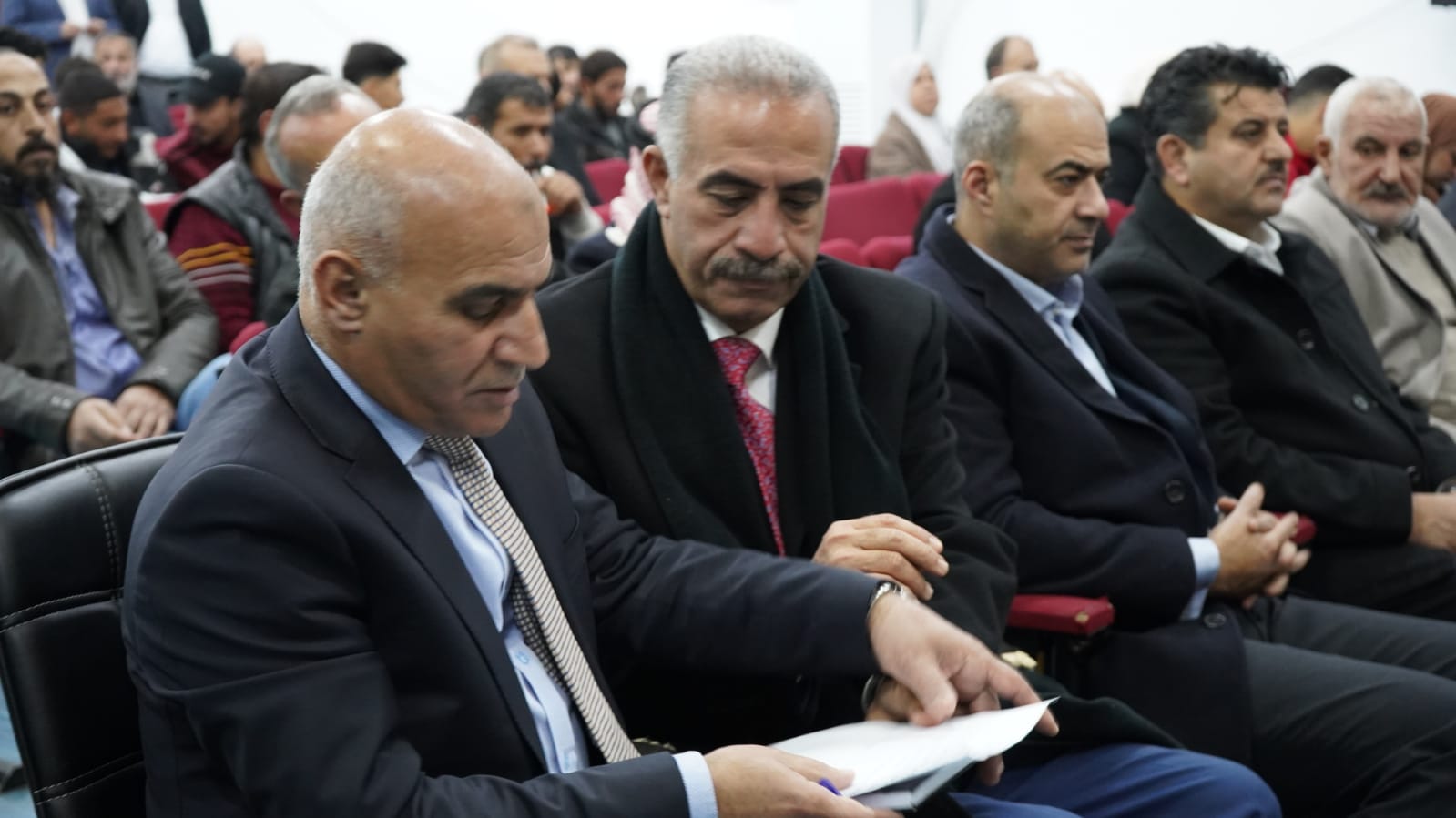 Madar Al-Saa Images 0.8076572706253893