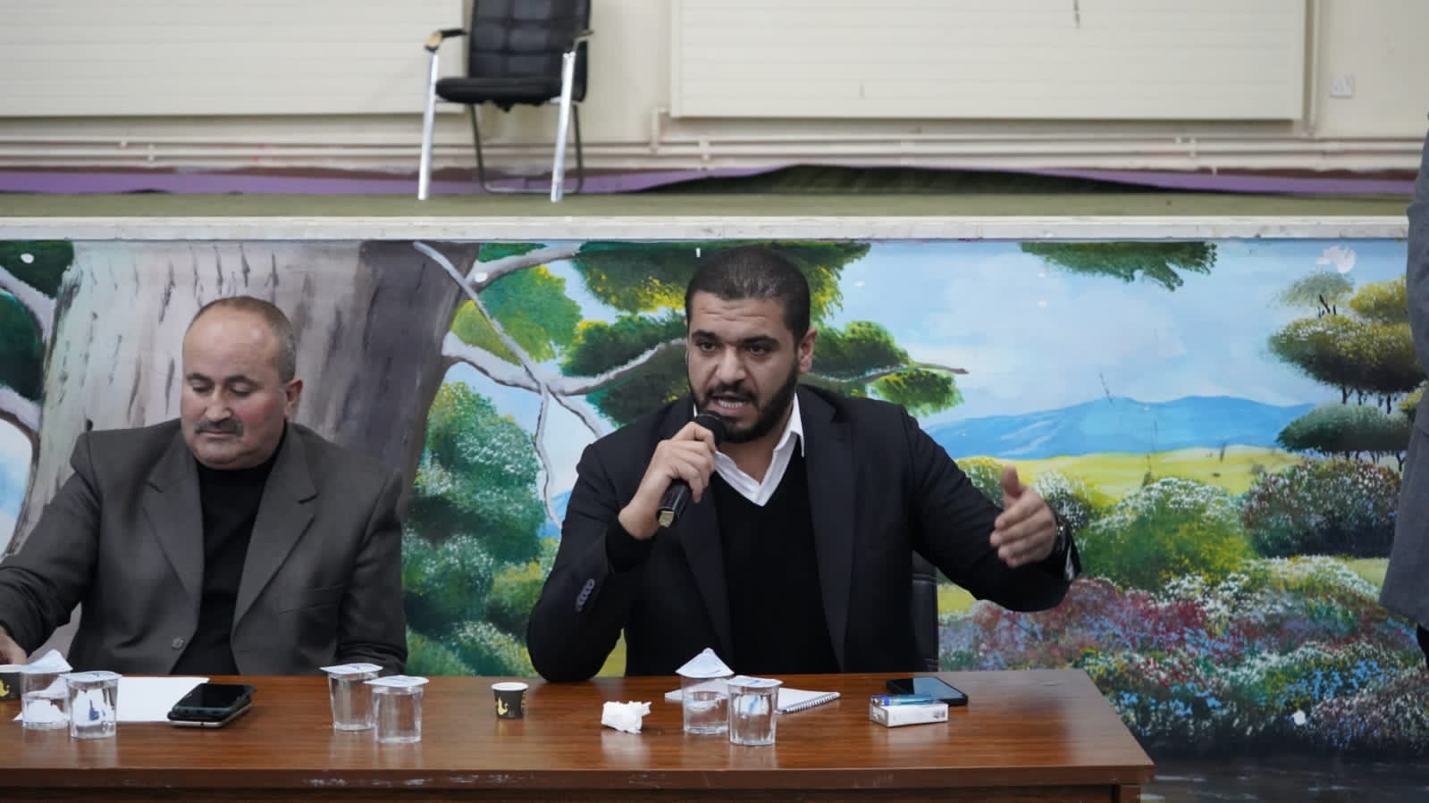 Madar Al-Saa Images 0.38517167951195264