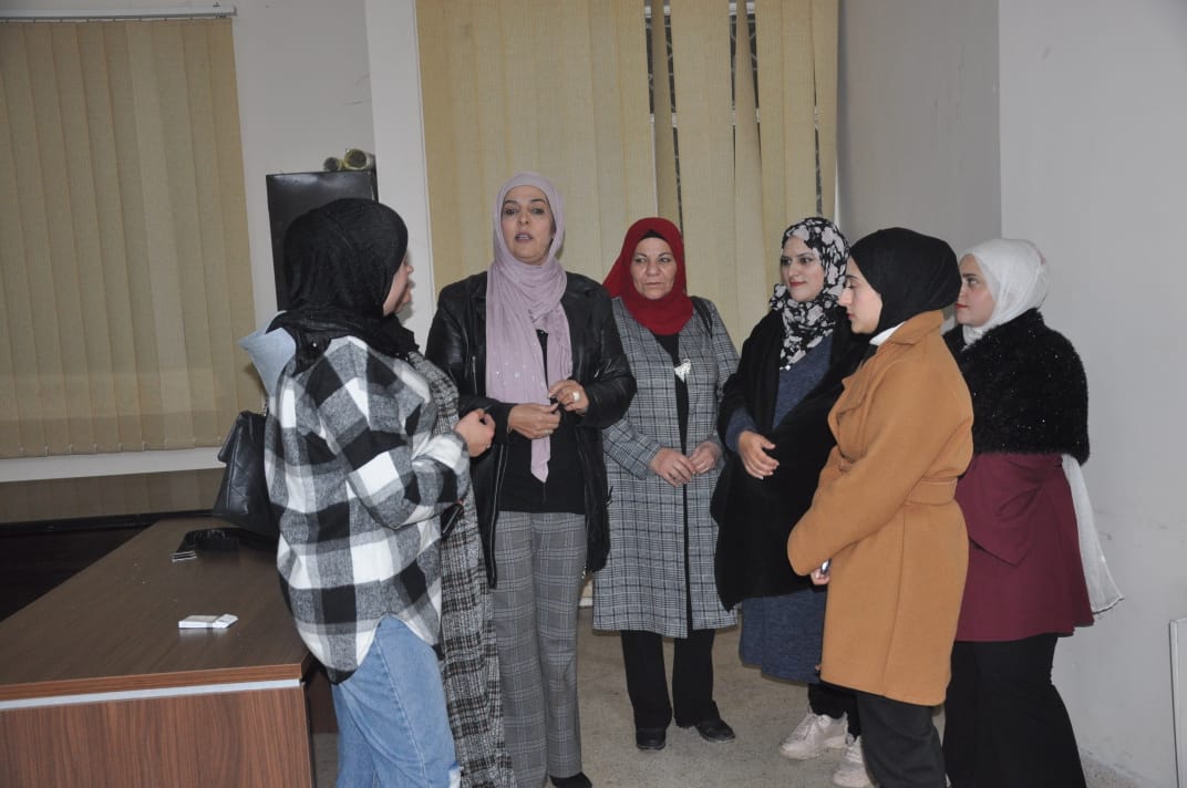 Madar Al-Saa Images 0.12396601144732378