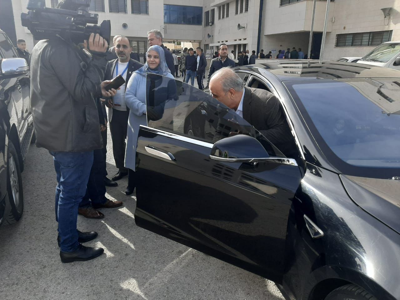 Madar Al-Saa Images 0.5472808094776849