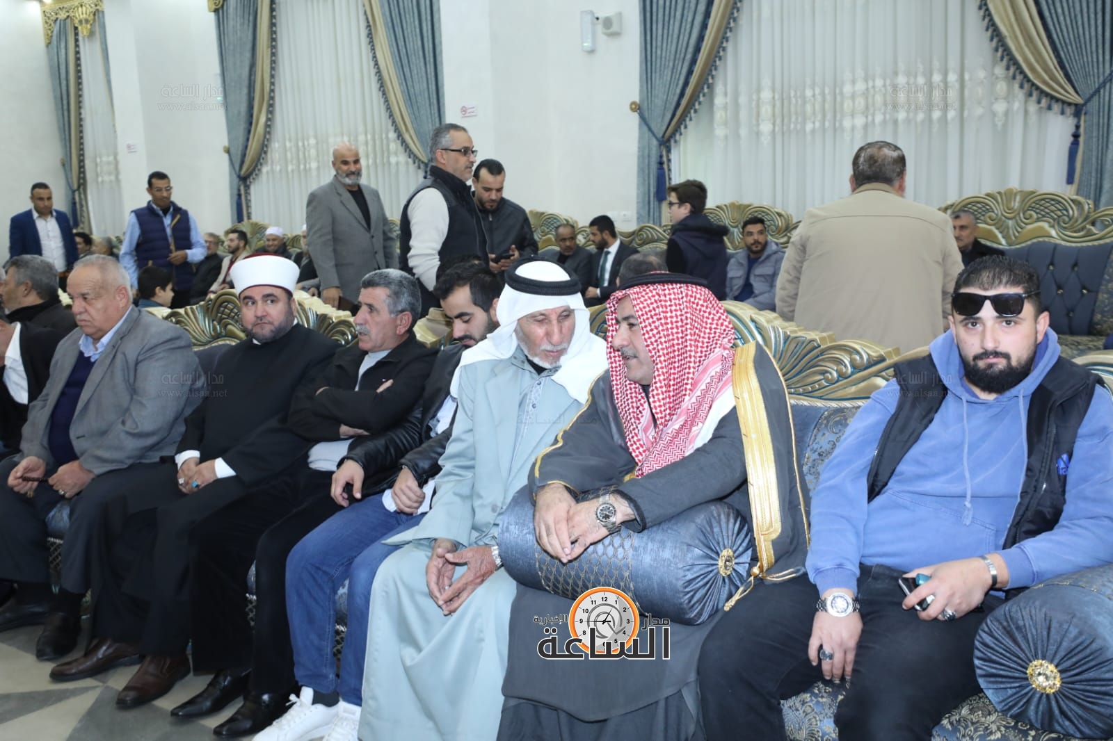 Madar Al-Saa Images 0.4831382144644887