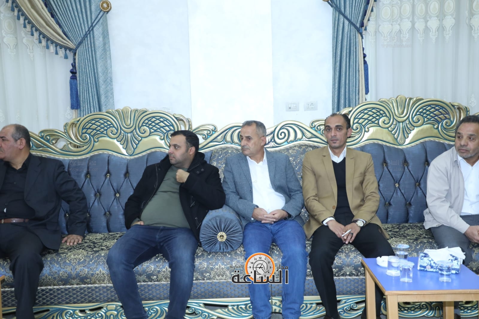 Madar Al-Saa Images 0.47067584085533776