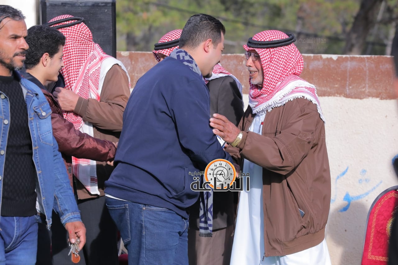 Madar Al-Saa Images 0.7507235431177848