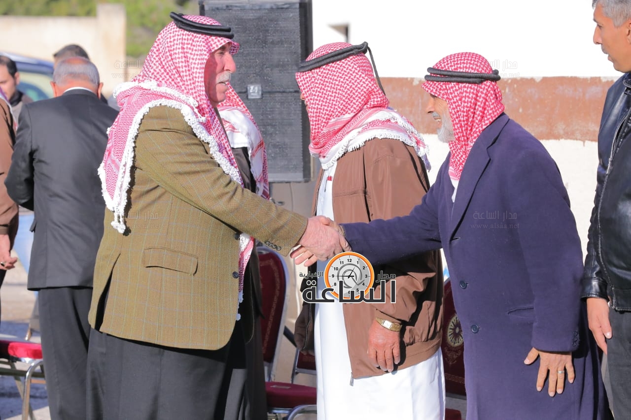 Madar Al-Saa Images 0.46098556396840173