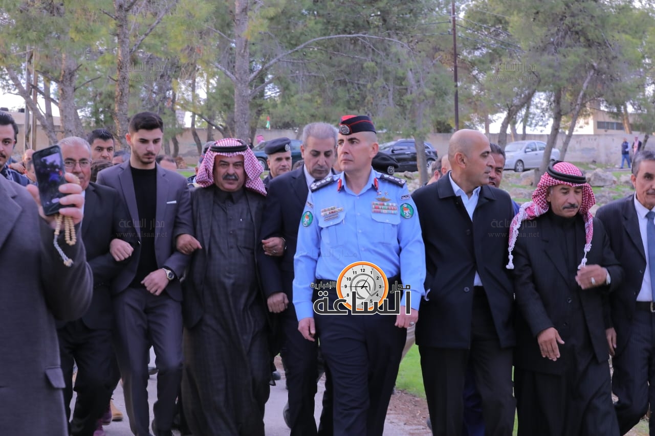 Madar Al-Saa Images 0.24603570641482464