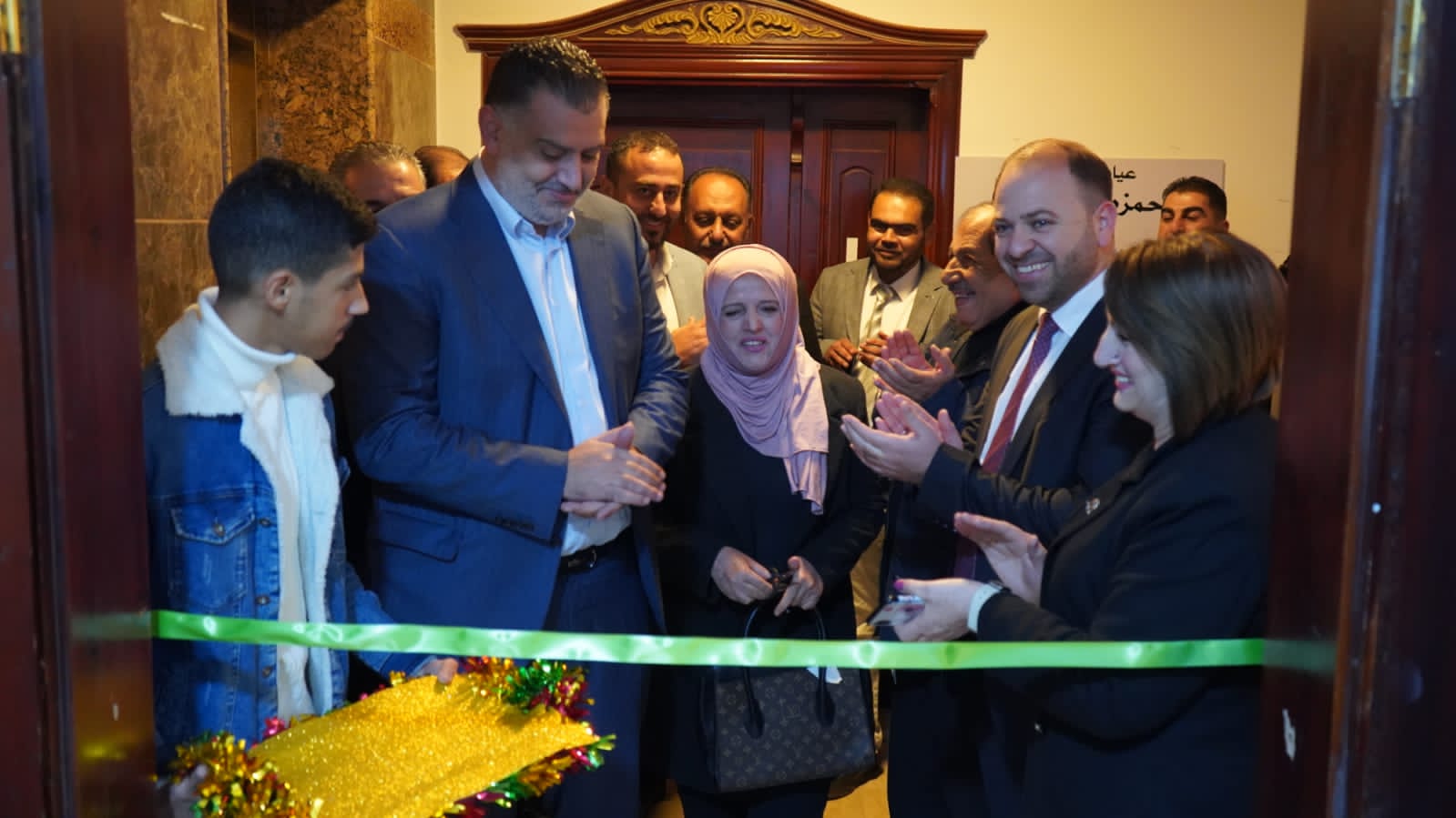 Madar Al-Saa Images 0.31595568503252136