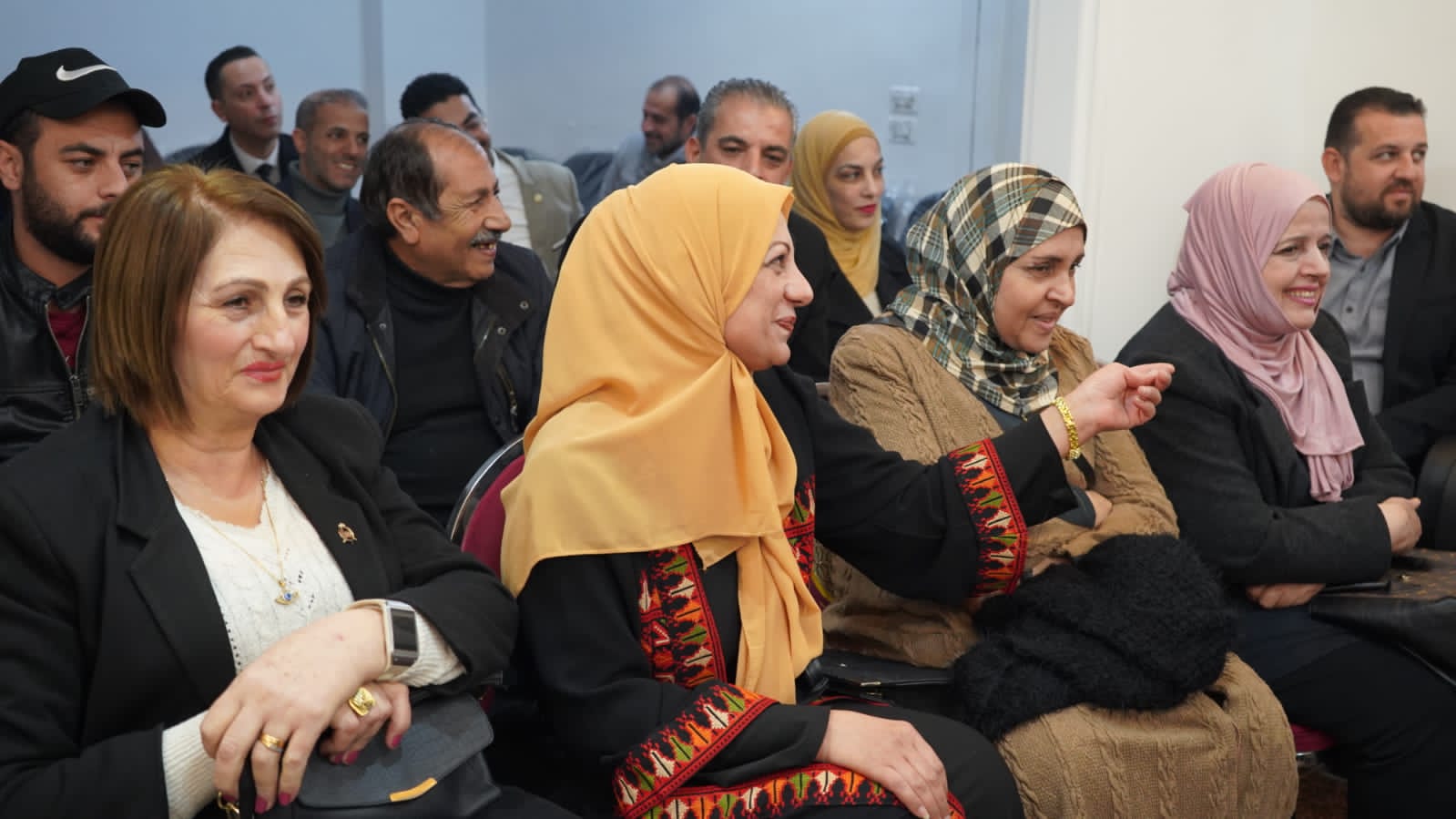 Madar Al-Saa Images 0.3641374781677209