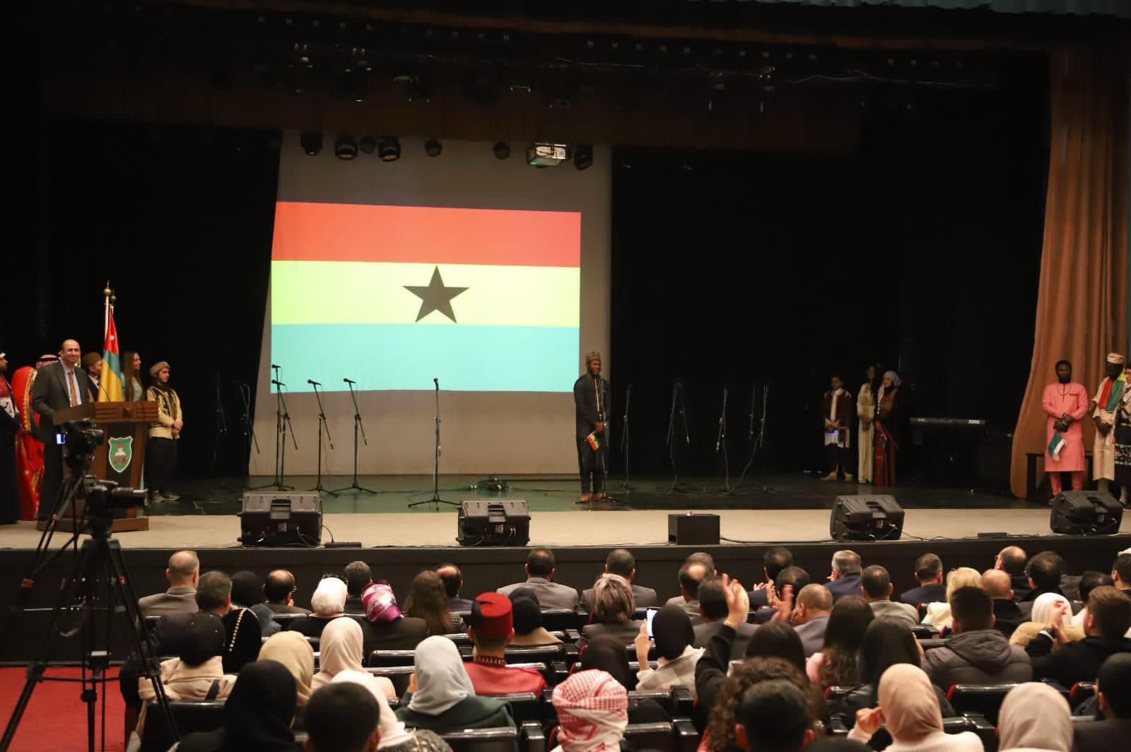 Madar Al-Saa Images 0.7948774728171484