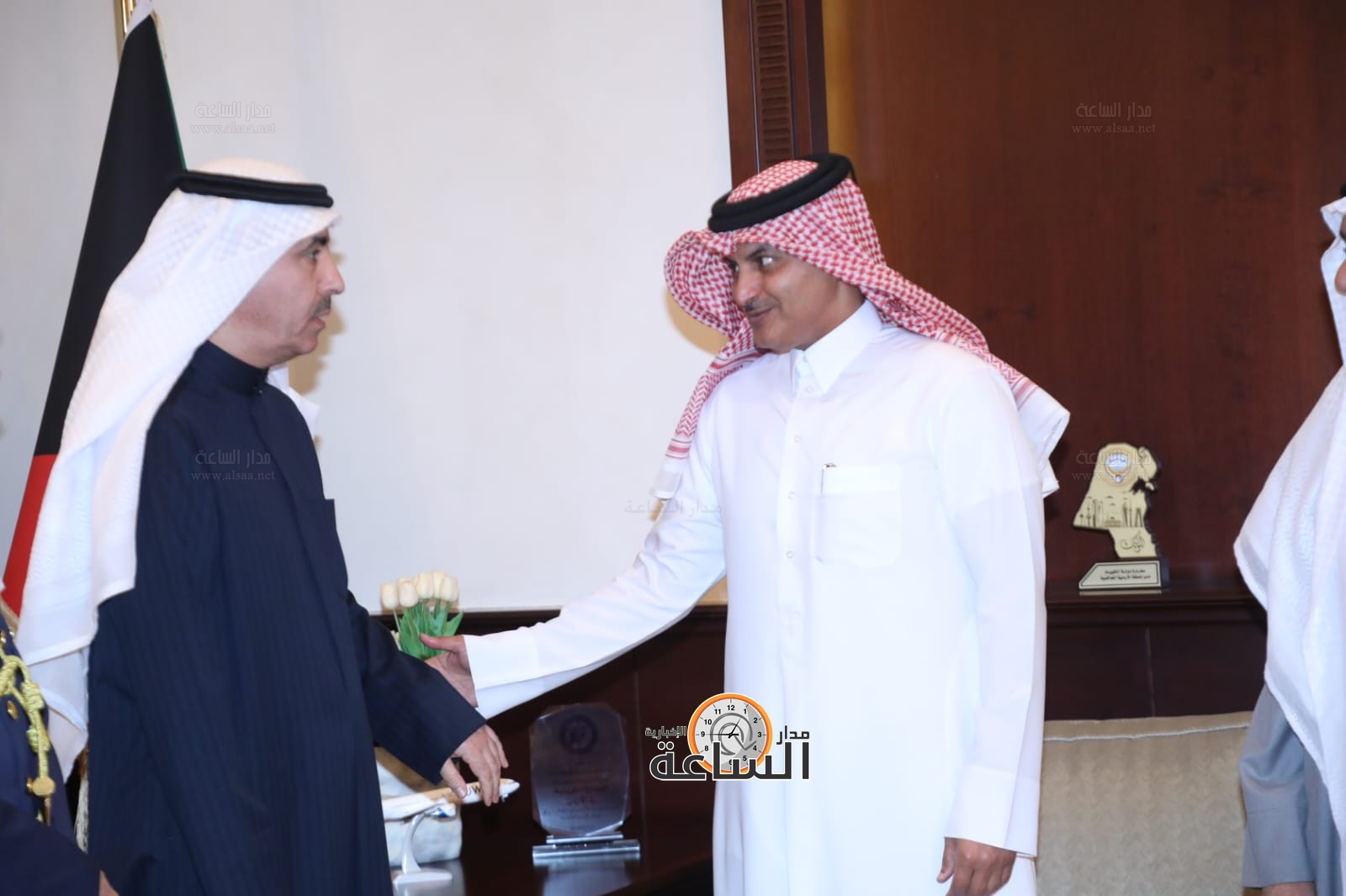 Madar Al-Saa Images 0.8161846262123471