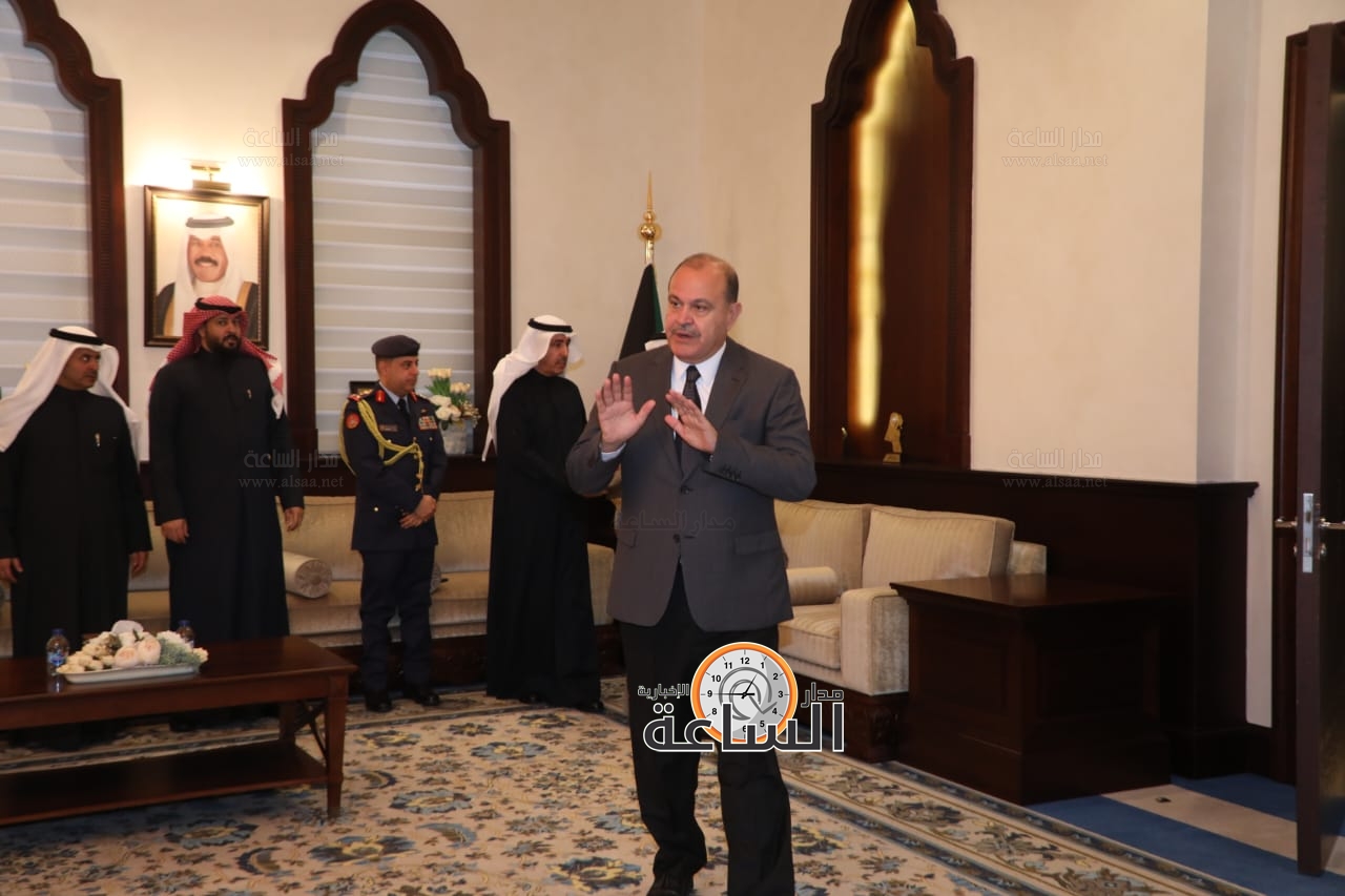 Madar Al-Saa Images 0.5404719331543801