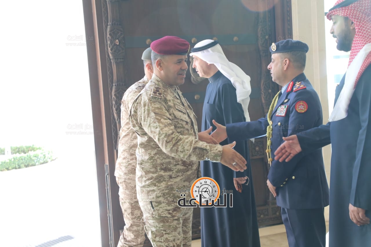 Madar Al-Saa Images 0.7446768755935489