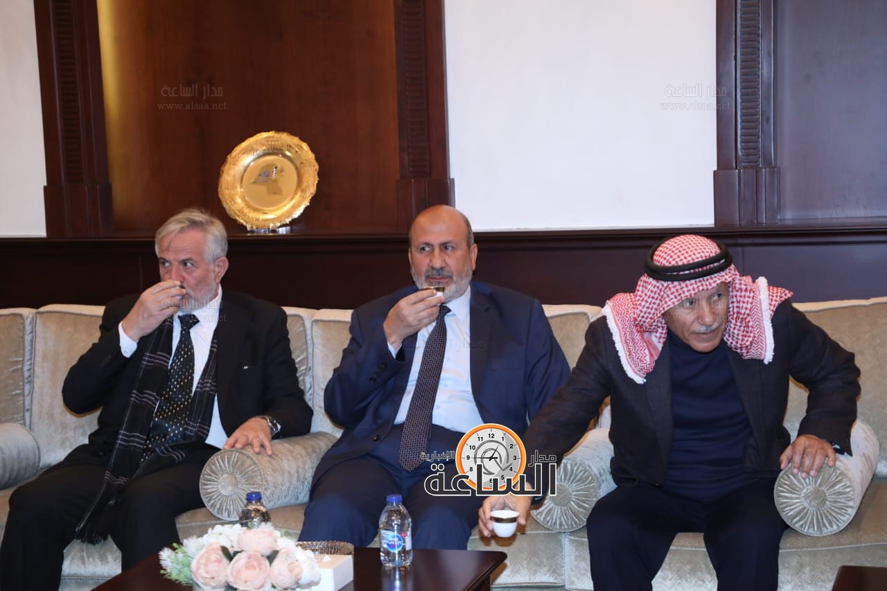 Madar Al-Saa Images 0.40624262027925373