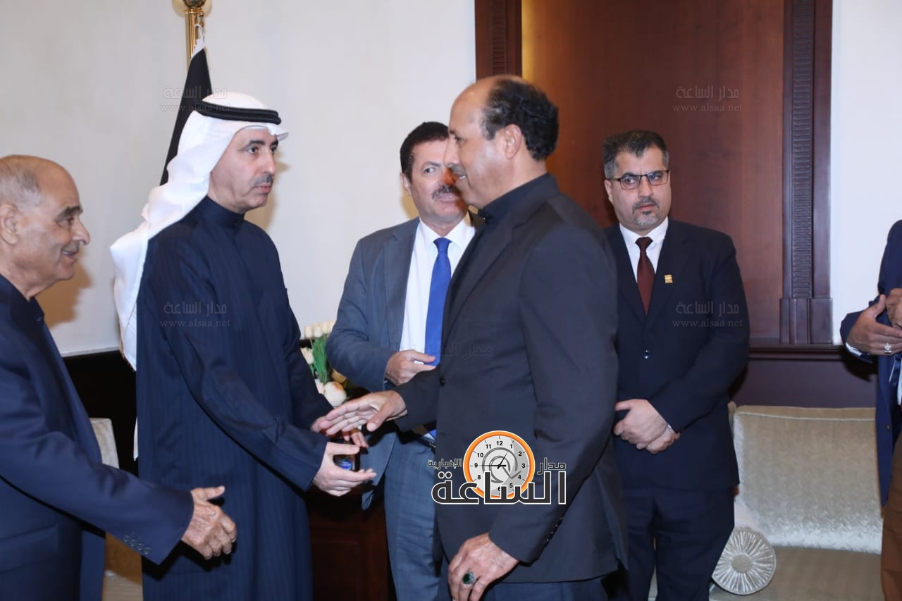 Madar Al-Saa Images 0.3792165606538751