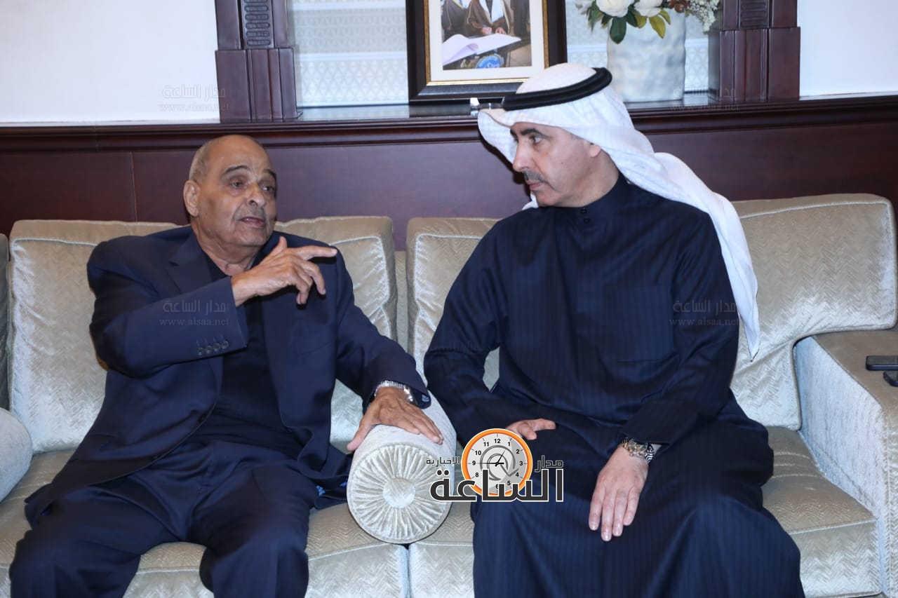 Madar Al-Saa Images 0.15090654100389944