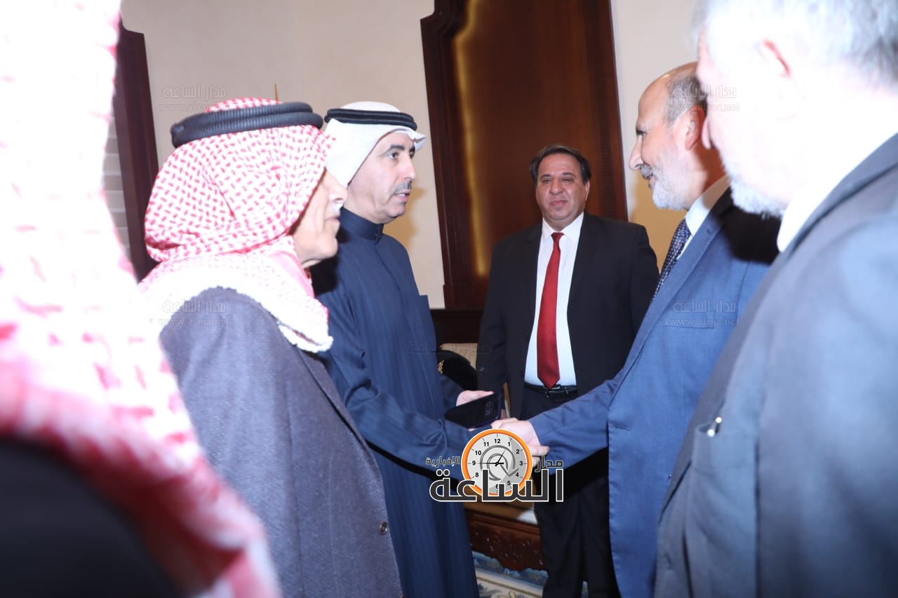 Madar Al-Saa Images 0.4529966685811089