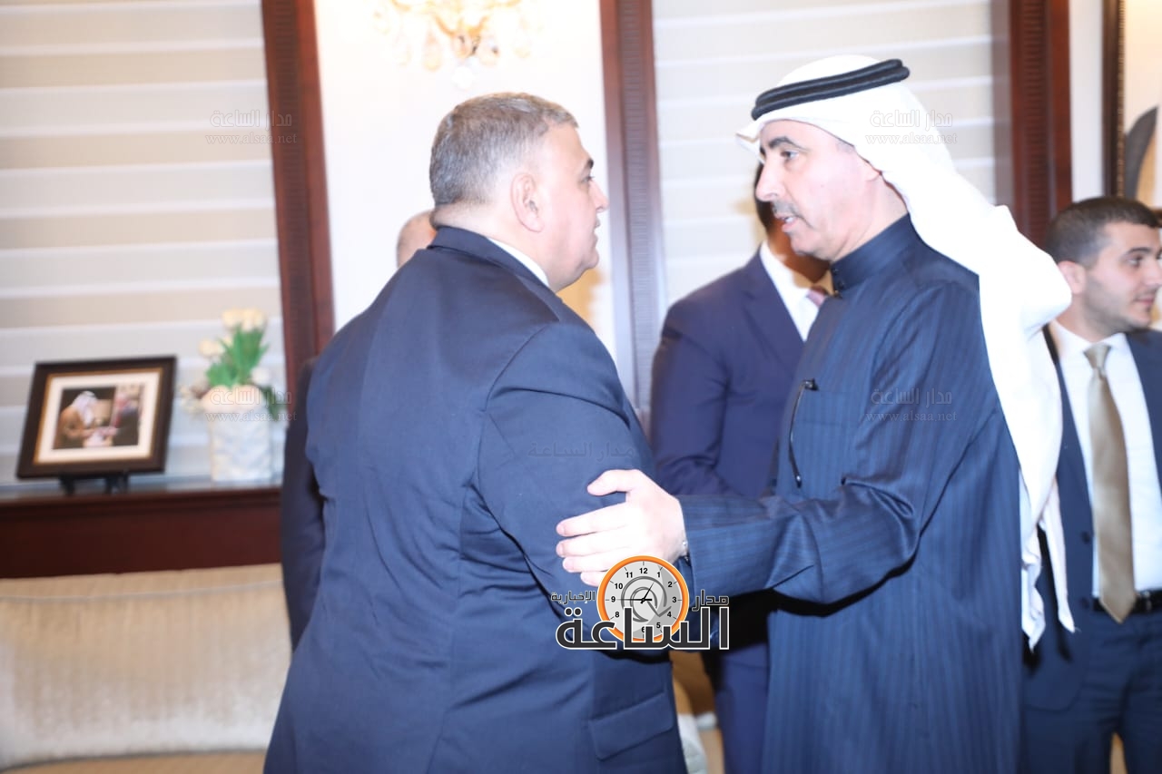 Madar Al-Saa Images 0.6534062362513864