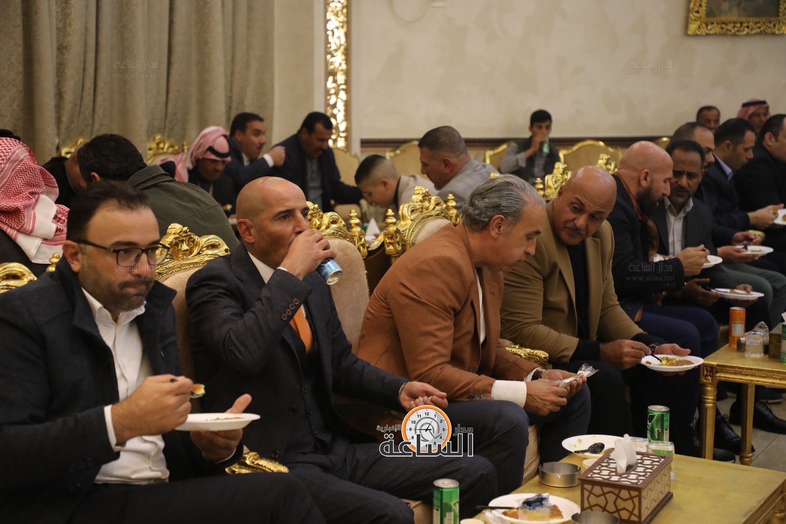 Madar Al-Saa Images 0.6387170775781865