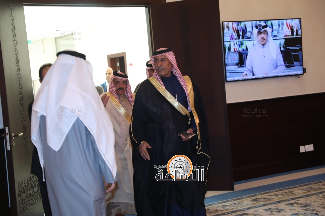 Madar Al-Saa Images 0.15374616325216328