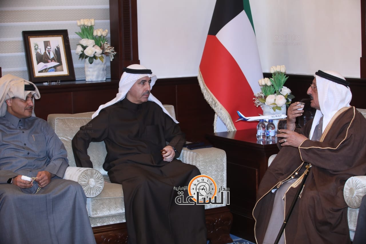 Madar Al-Saa Images 0.20502885343413535