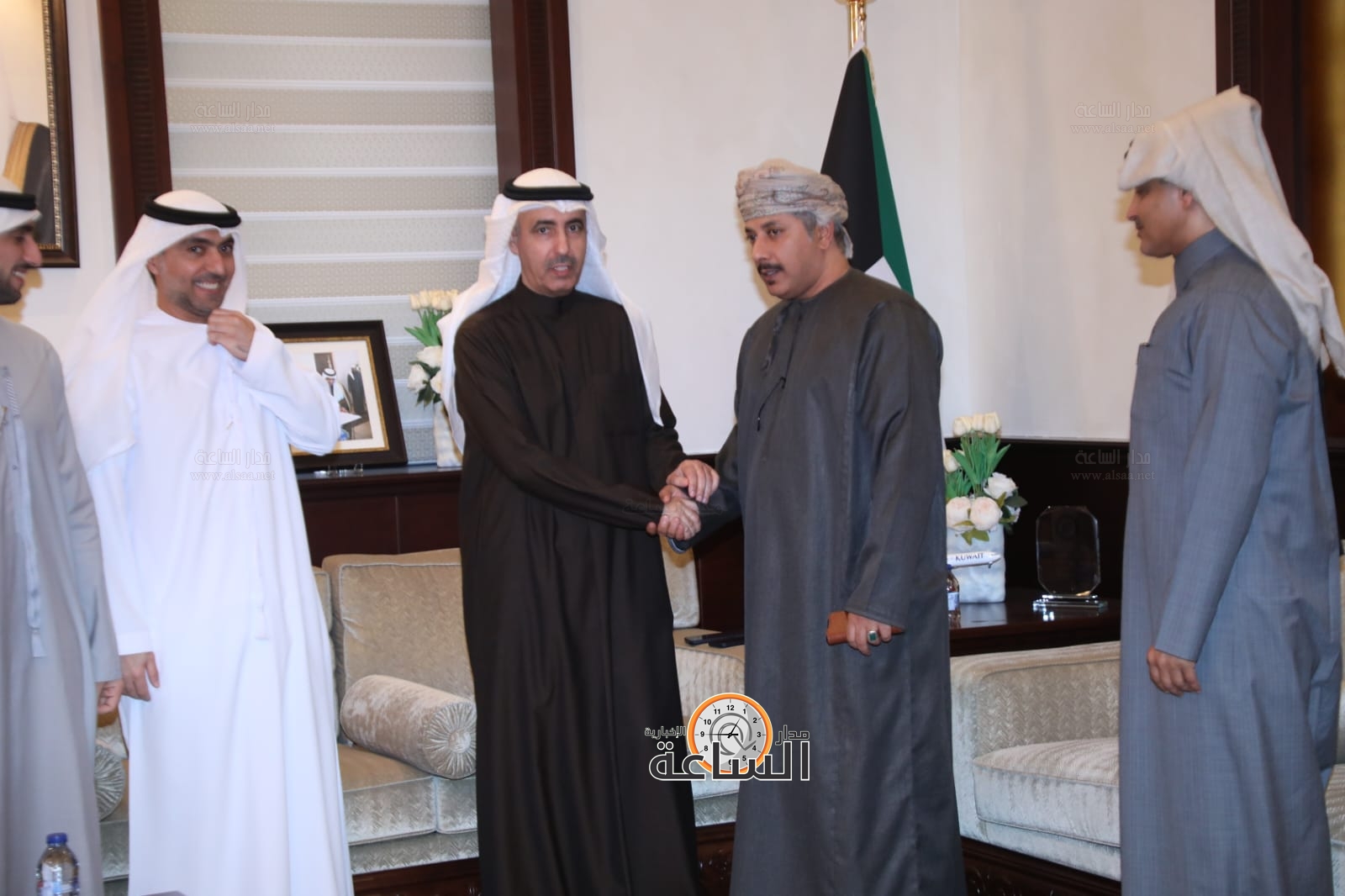 Madar Al-Saa Images 0.4213962067219428